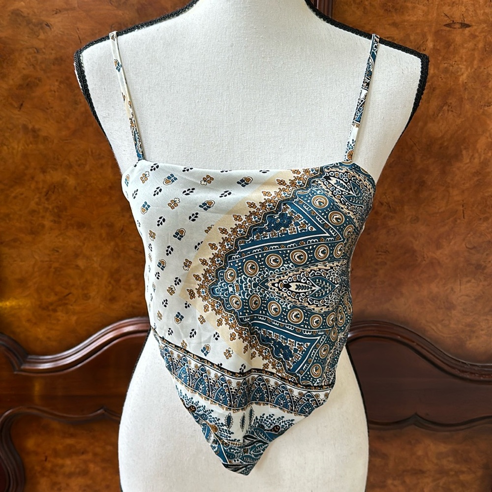 SHEIN Cream and Teal Paisley Bandana Crop Top